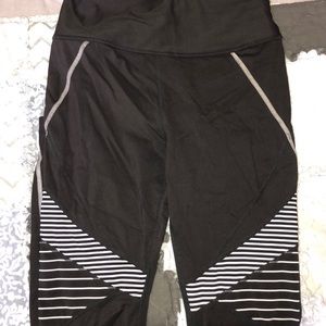 athletic leggings
